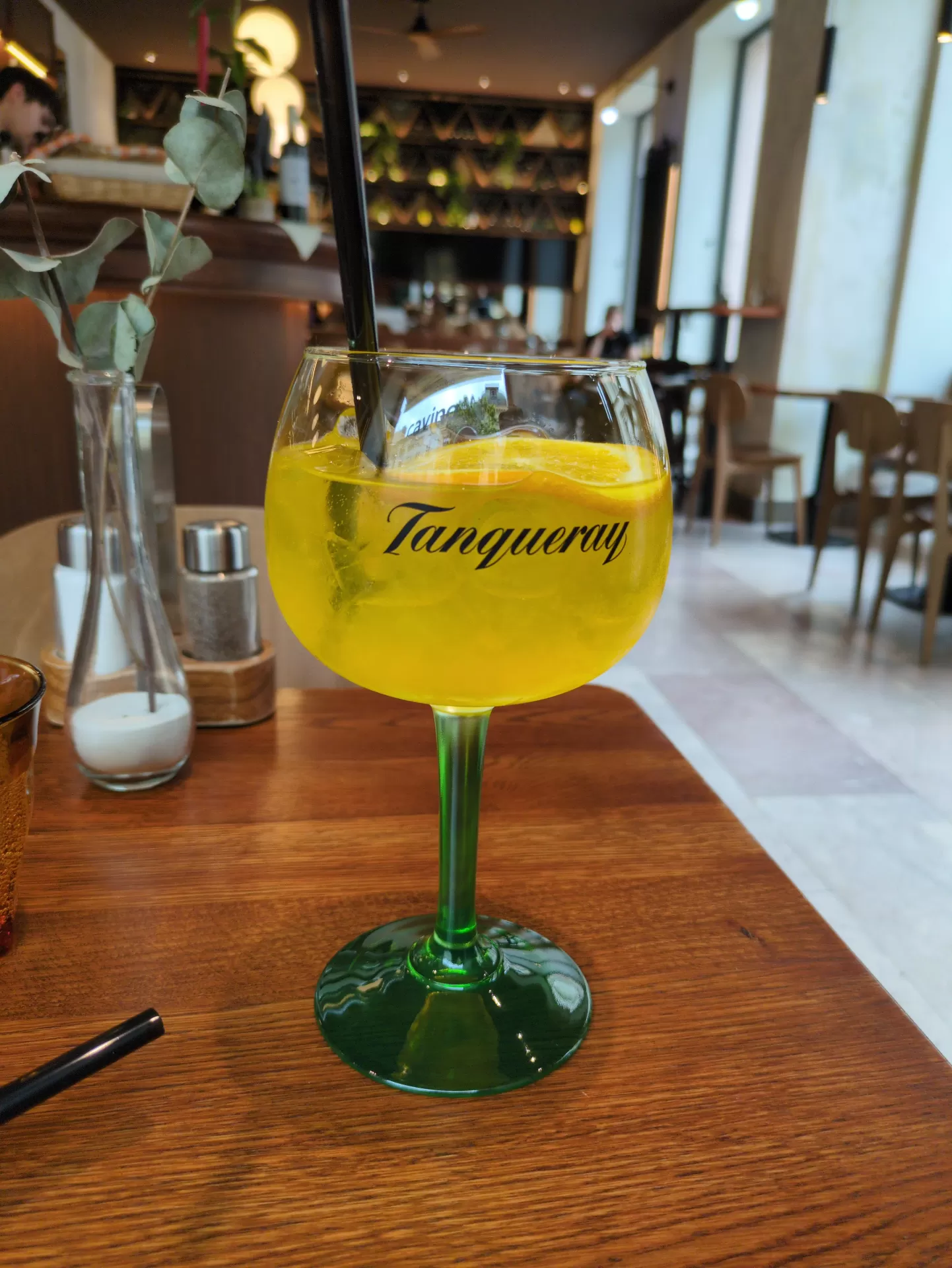 🍸 Tanqueray