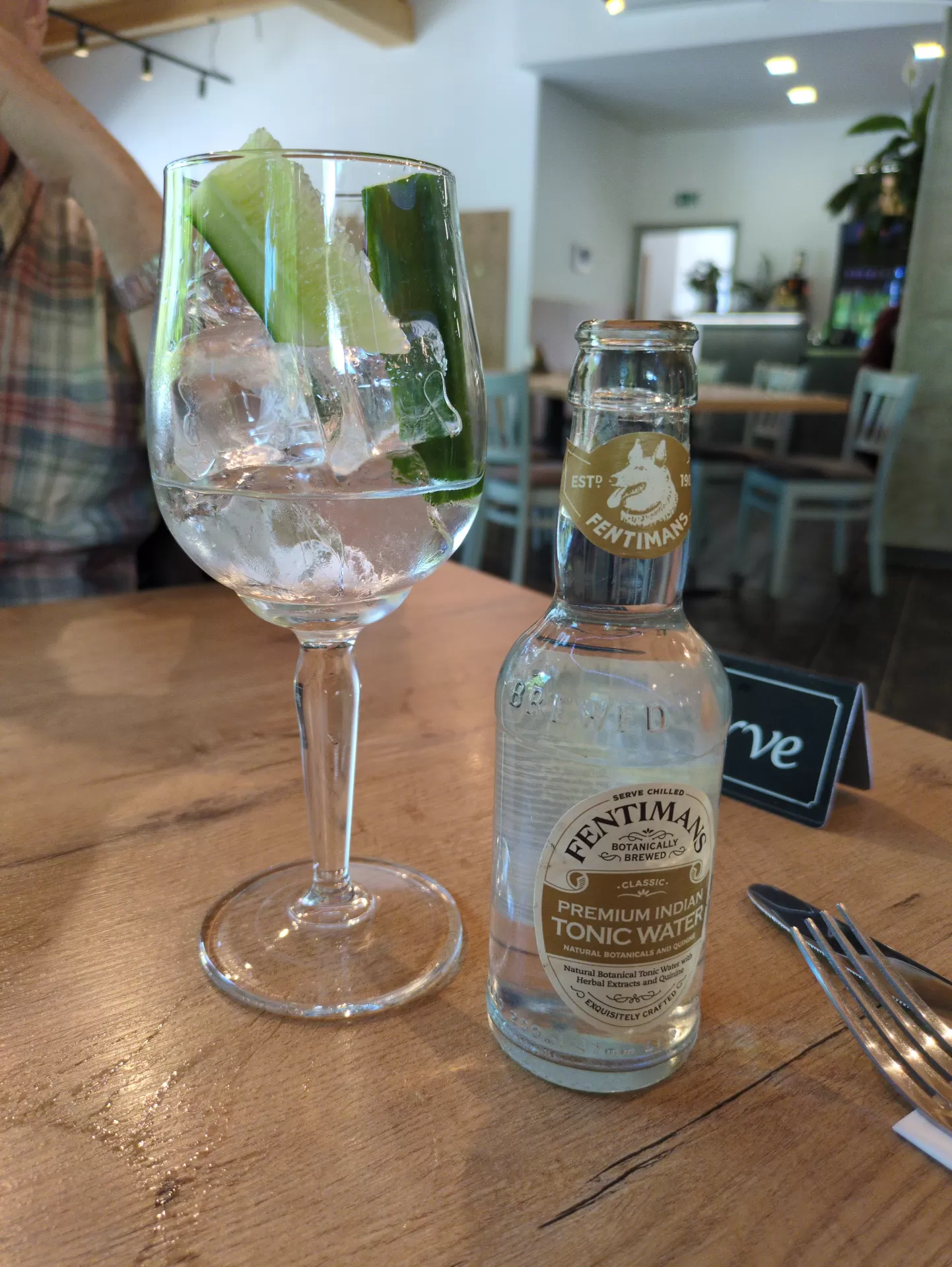 🍸 Bombay Sapphire