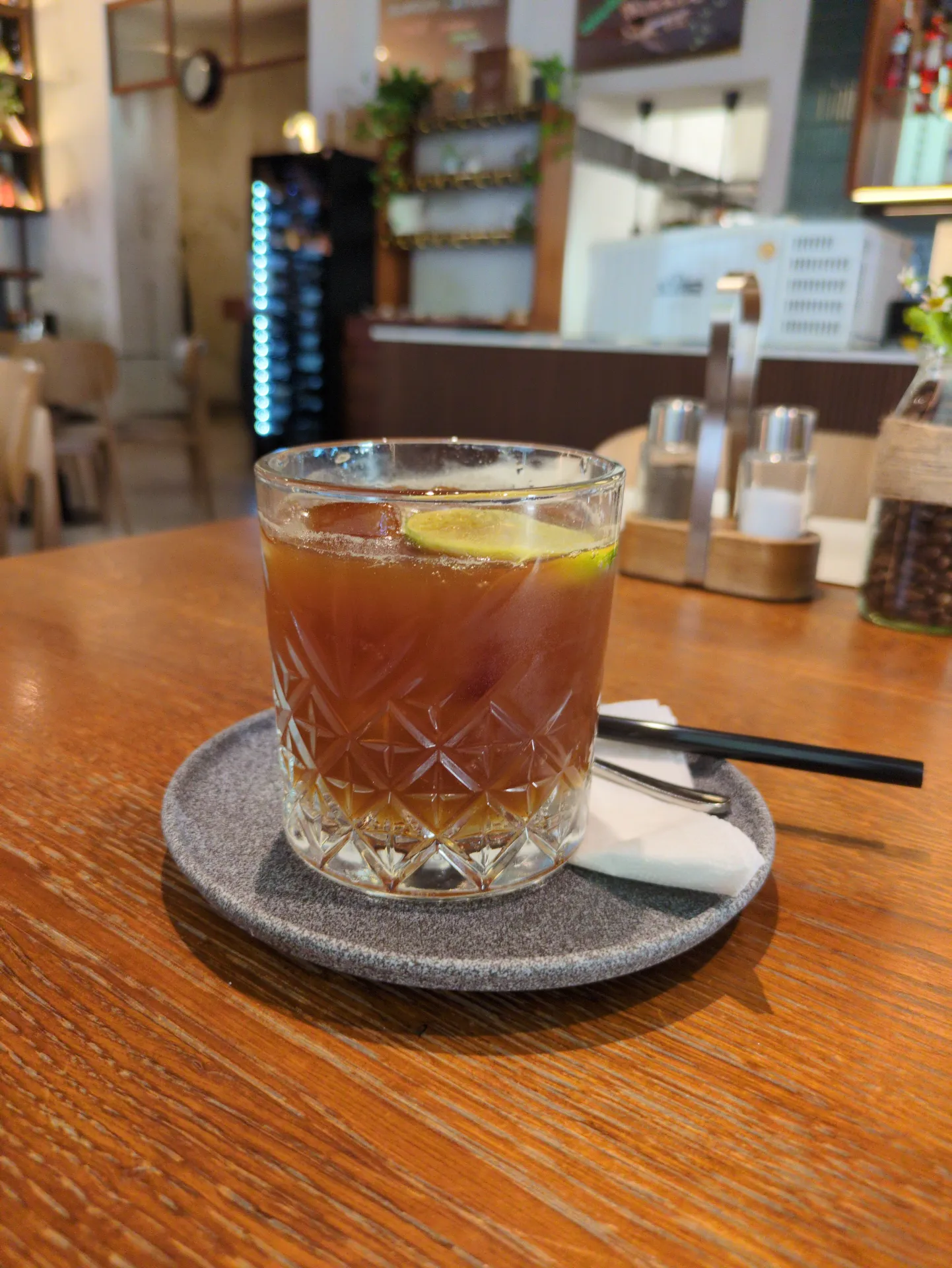 ☕ Coffee: espresso tonic