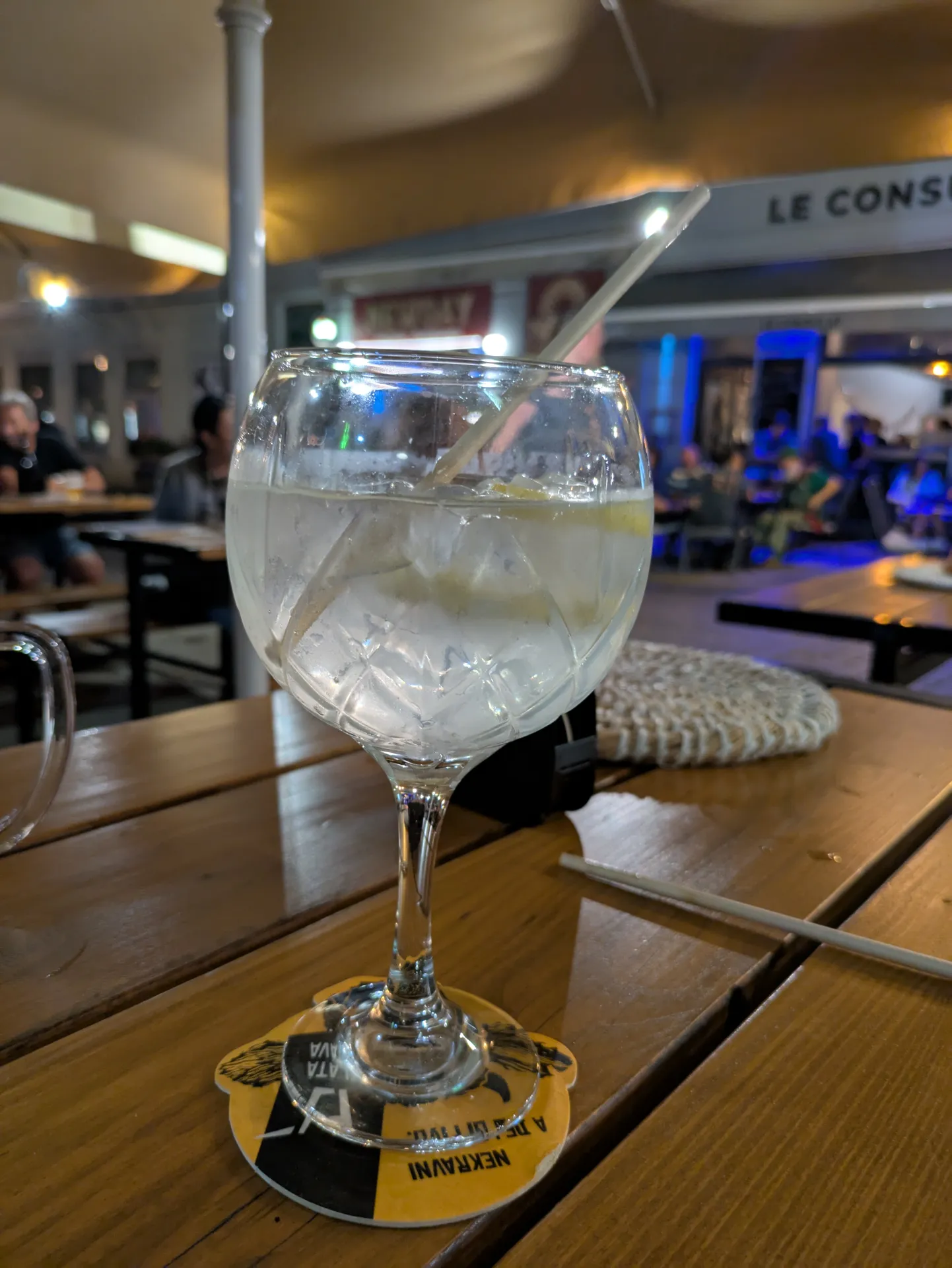 🍸 Hombres Premium Gin