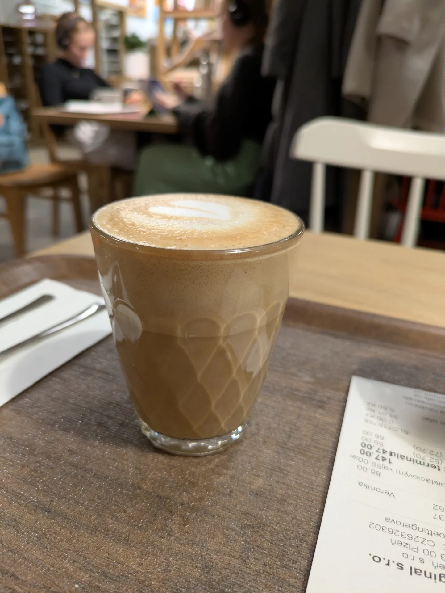 ☕ Coffee: flat white