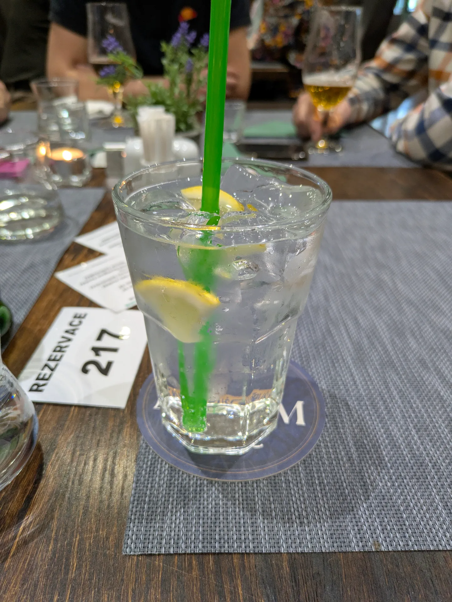 🍸 Bombay Sapphire