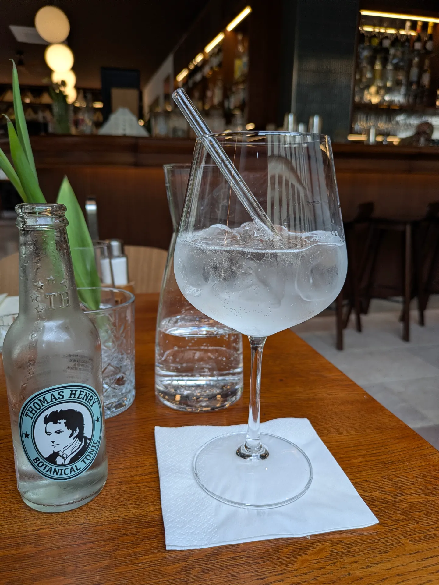 🍸 Hendrick's Gin Grand Cabaret