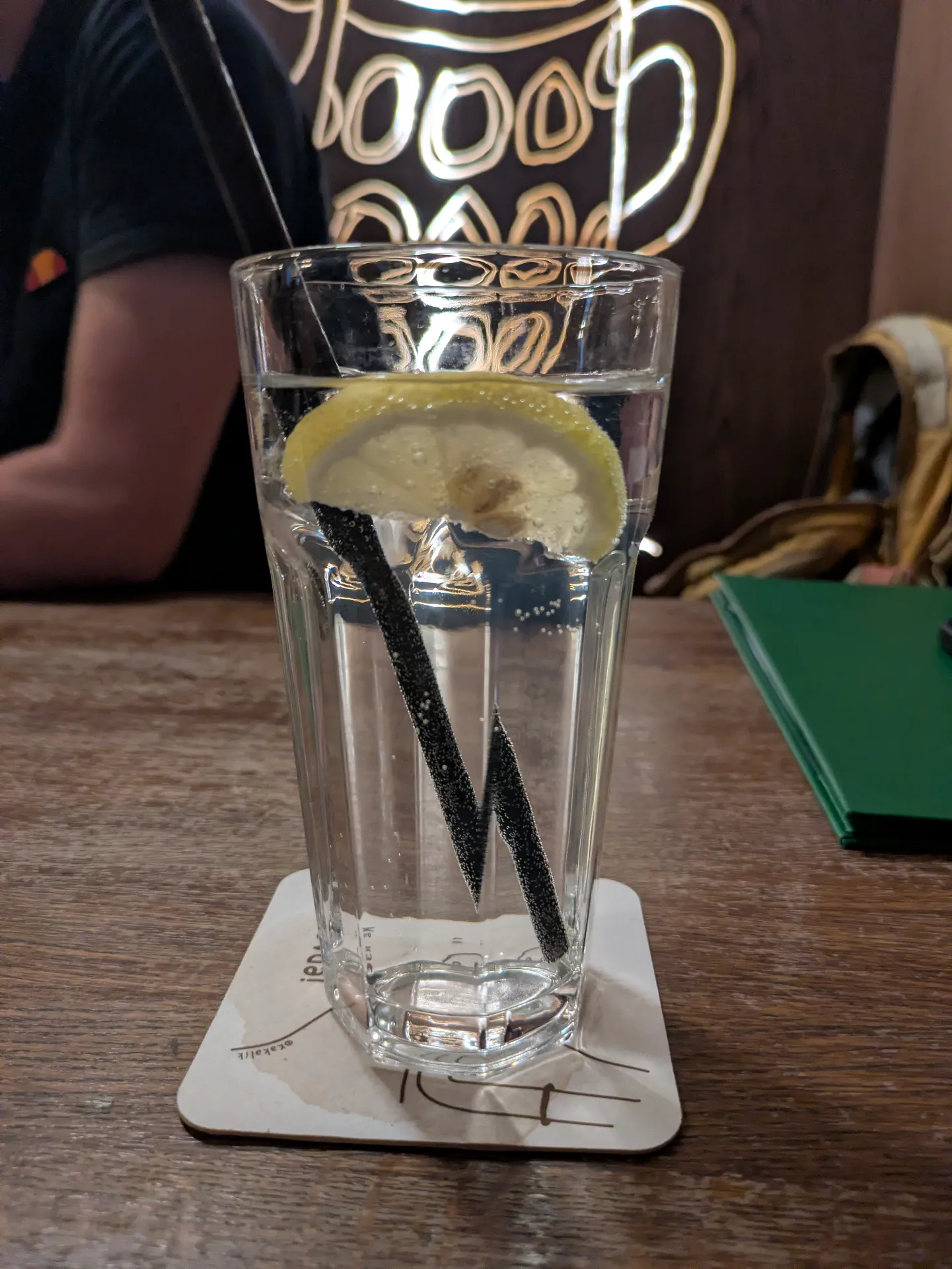 🍸 GIN22