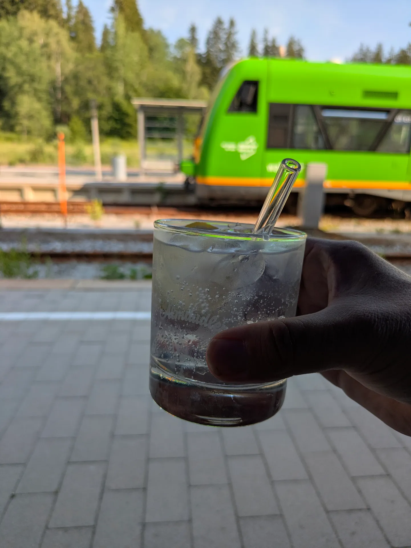 🍸 Suntory Sui Japanese Gin
