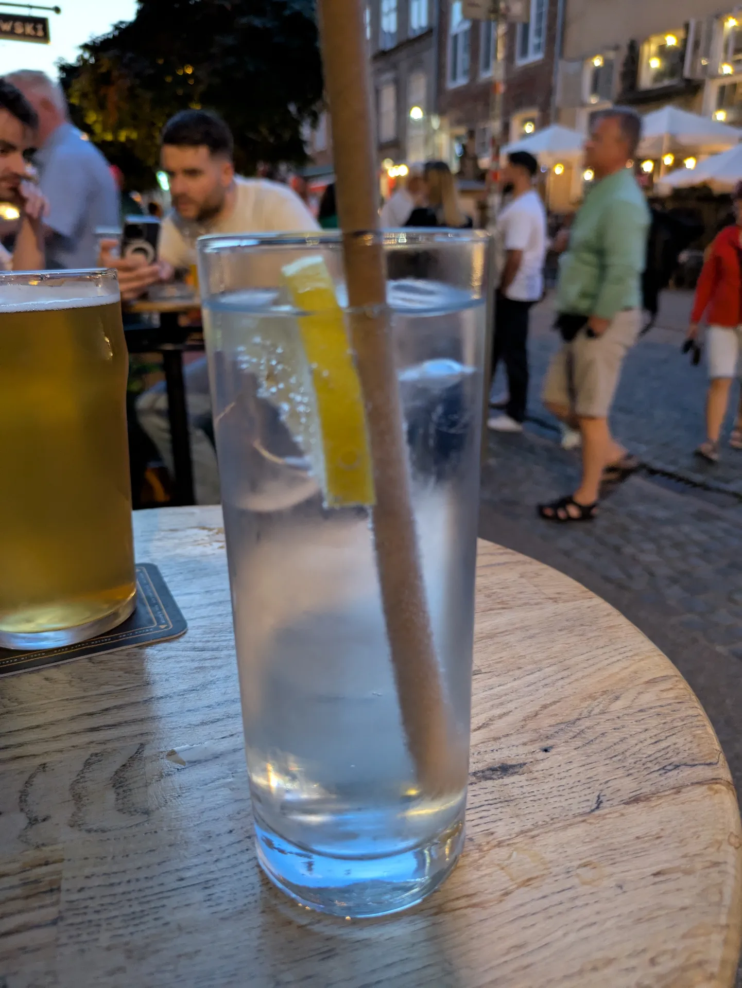 🍸 Saturday Gin